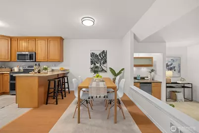 4202 Factoria Blvd SE #D2, Bellevue, WA 98006 - Photo 12