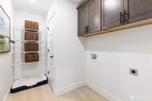 32133 Pacific Ave SE, Black Diamond, WA 98010 - Photo 22