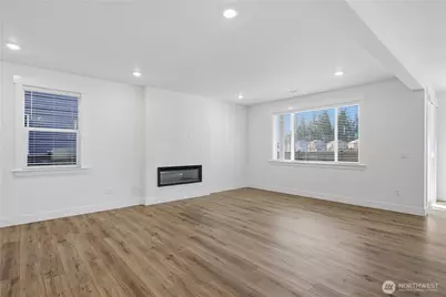 32149 Pacific Avenue SE, Black Diamond, WA 98010 - Photo 6