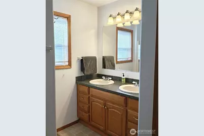 1703 32nd Street, Anacortes, WA 98221 - Photo 28