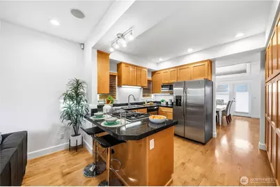 1375 32nd Avenue S, Seattle, WA 98144 - Photo 12