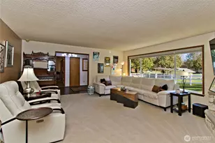 39811 272nd Ave SE, Enumclaw, WA 98022 - Photo 8