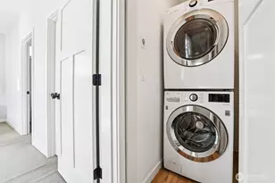 2634 NW 58th St, Seattle, WA 98107 - Photo 16