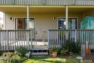 905 NE Leach St, Coupeville, WA 98239 - Photo 36