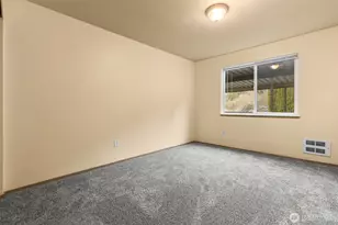 15912 Elm St E, Sumner, WA 98390 - Photo 16