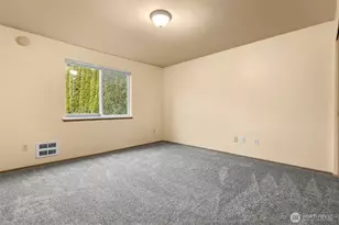 15912 Elm St E, Sumner, WA 98390 - Photo 14