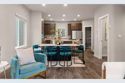 309 207th Place SE, Bothell, WA 98012 - Photo 14