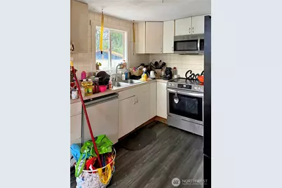 7501 191st Avenue E, Bonney Lake, WA 98391 - Photo 2