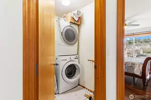 23425 SE 261st Ct, Maple Valley, WA 98038 - Photo 28