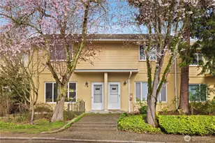 4877 Terrace Dr NE, Seattle, WA 98105 - Photo 2