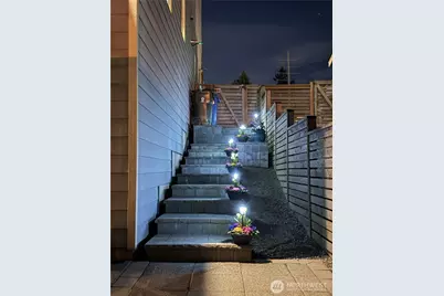 15817 SE 252nd Place, Covington, WA 98042 - Photo 6