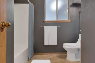 9744 57th Ave S, Seattle, WA 98118 - Photo 26