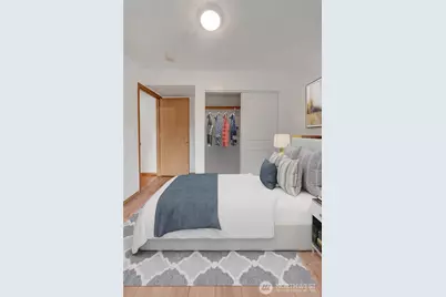 9744 57th Avenue S, Seattle, WA 98118 - Photo 16