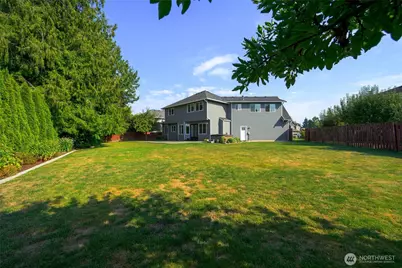 12297 Bayhill Drive, Burlington, WA 98233 - Photo 4