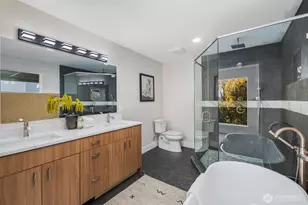 1701 41st Ave SW, Seattle, WA 98116 - Photo 22