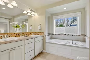 17027 NE 120th St, Redmond, WA 98052 - Photo 20