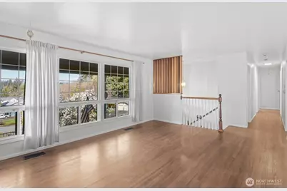 6215 Maple View Drive, Bremerton, WA 98312 - Photo 10