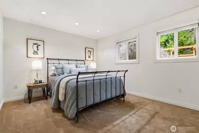 16605 SE 34th St, Bellevue, WA 98008 - Photo 12