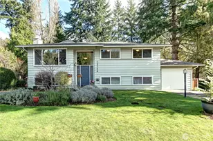 12128 95th Pl NE, Kirkland, WA 98034 - Photo 1