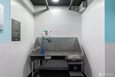 450 S Main Street #1103, Seattle, WA 98104 - Photo 32