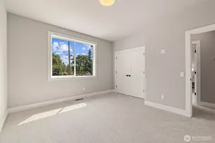 18520 83rd Ave NE, Kenmore, WA 98028 - Photo 24