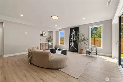 18520 83rd Avenue NE, Kenmore, WA 98028 - Photo 32