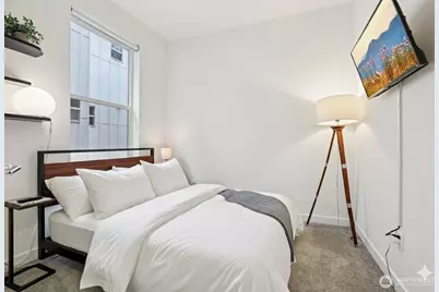 2403 SW Edmunds Street, Seattle, WA 98106 - Photo 18