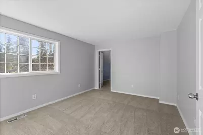20026 NE 190th Court, Woodinville, WA 98077 - Photo 24