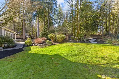 20026 NE 190th Court, Woodinville, WA 98077 - Photo 34