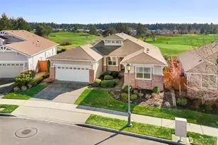 8025 Columbia Way NE, Lacey, WA 98516 - Photo 2