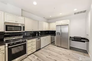 22005 6th Ave S, Des Moines, WA 98198 - Photo 14