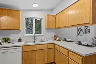 8405 55th Ave NE, Marysville, WA 98270 - Photo 4