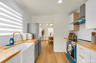 2025 S Ingersoll Pl, Seattle, WA 98144 - Photo 6