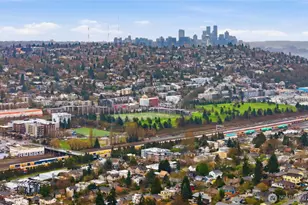 2500 W Manor Pl, Seattle, WA 98199 - Photo 38