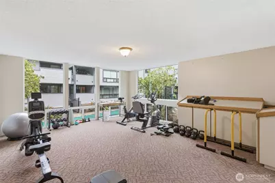 2500 W Manor Place #216, Seattle, WA 98199 - Photo 30