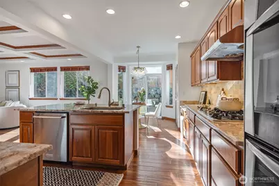 12863 NE 200th Place, Woodinville, WA 98072 - Photo 20