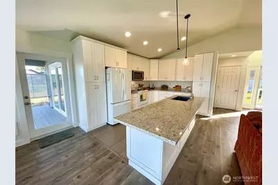 571 E Chance A La Mer NE, Ocean Shores, WA 98569 - Photo 18