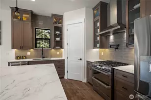 4804 W Tapps Dr E, Lake Tapps, WA 98391 - Photo 8