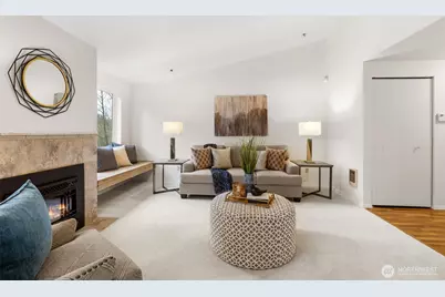 12611 109th Court NE #J302, Kirkland, WA 98034 - Photo 4