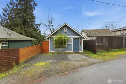 5429 Renton Avenue S, Seattle, WA 98118 - Photo 2