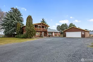 4537 Dunn St NE, Moses Lake, WA 98837 - Photo 2