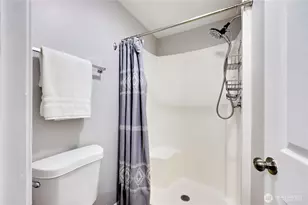 22295 Wavecrest Ave NE, Poulsbo, WA 98370 - Photo 24