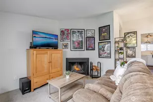 8521 S 259th St, Kent, WA 98030 - Photo 4