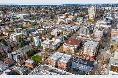 901 NE 43rd Street #306, Seattle, WA 98105 - Photo 22