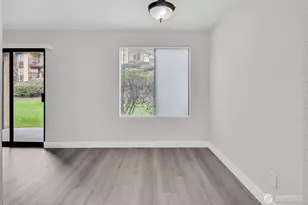 12520 NE 145th St, Kirkland, WA 98034 - Photo 8