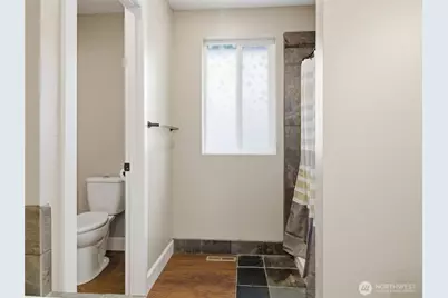 411 Hardefeldt Street SE, Orting, WA 98360 - Photo 16