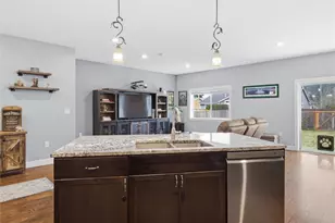 411 Hardefeldt St SE, Orting, WA 98360 - Photo 10