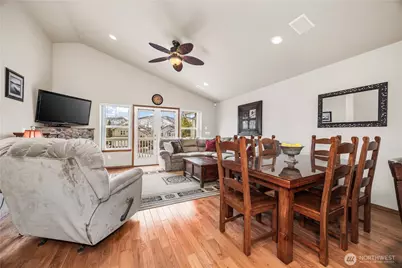 222 Parkway Drive, Manson, WA 98831 - Photo 6