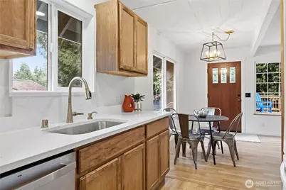 27525 NE Baywood Drive, Kingston, WA 98346 - Photo 10