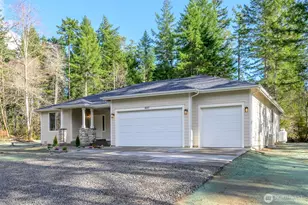 607 198th Ave Ct NW, Home, WA 98349 - Photo 4